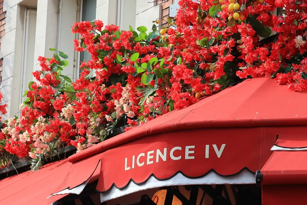 Store banne près de Argenteuil