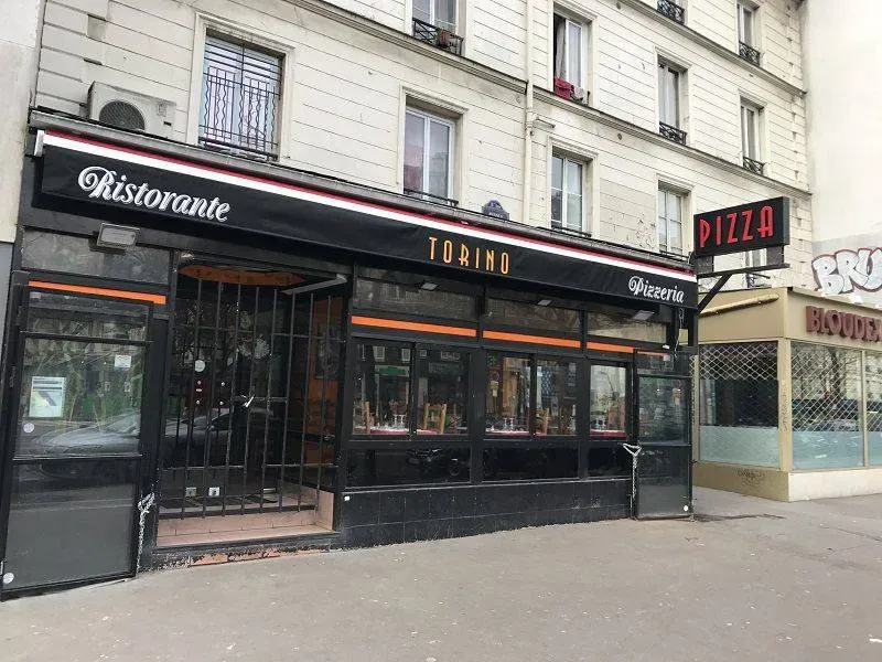 enseignes magasins et restaurants (29)