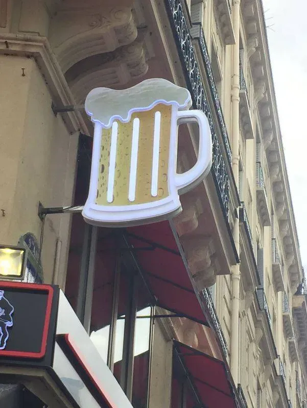 enseignes magasins et restaurants (70)