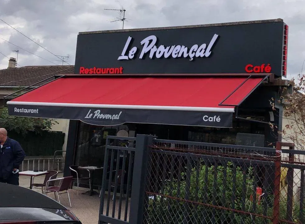 enseignes magasins et restaurants (150)