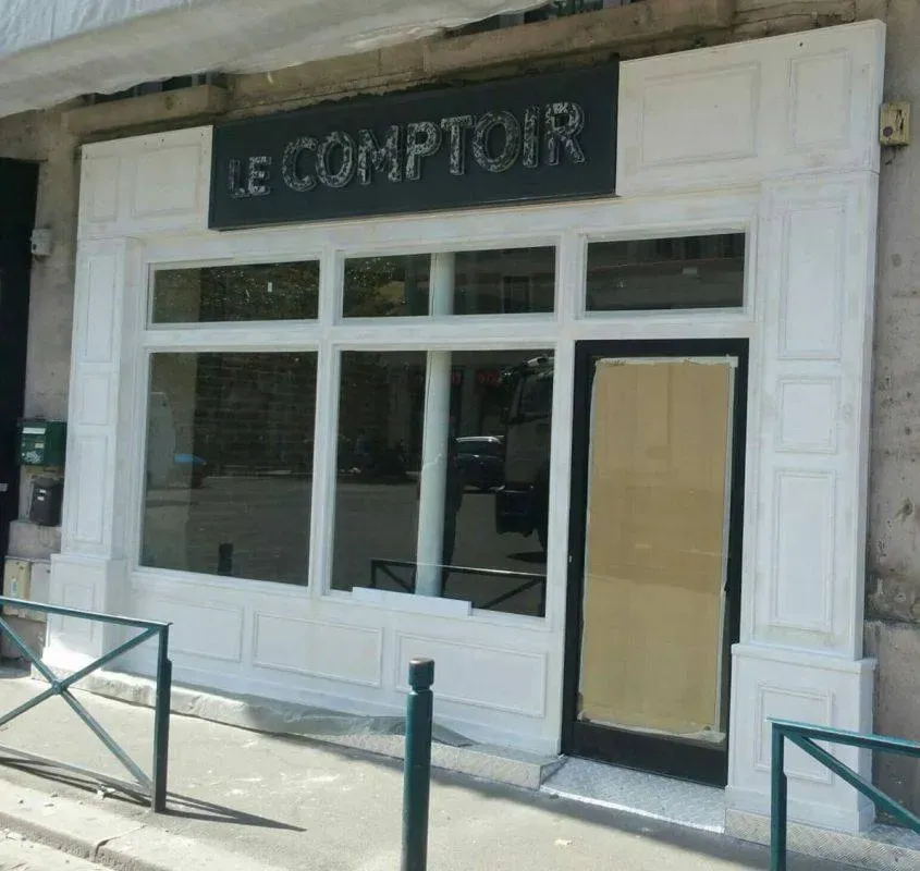 enseignes magasins et restaurants (143)