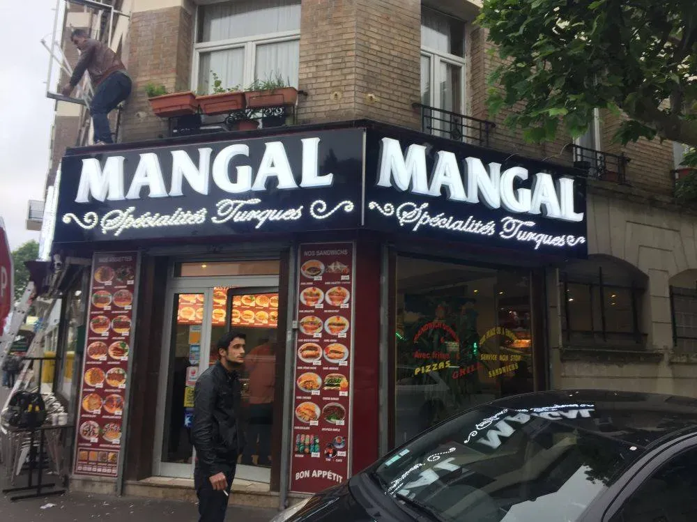 enseignes magasins et restaurants (159)