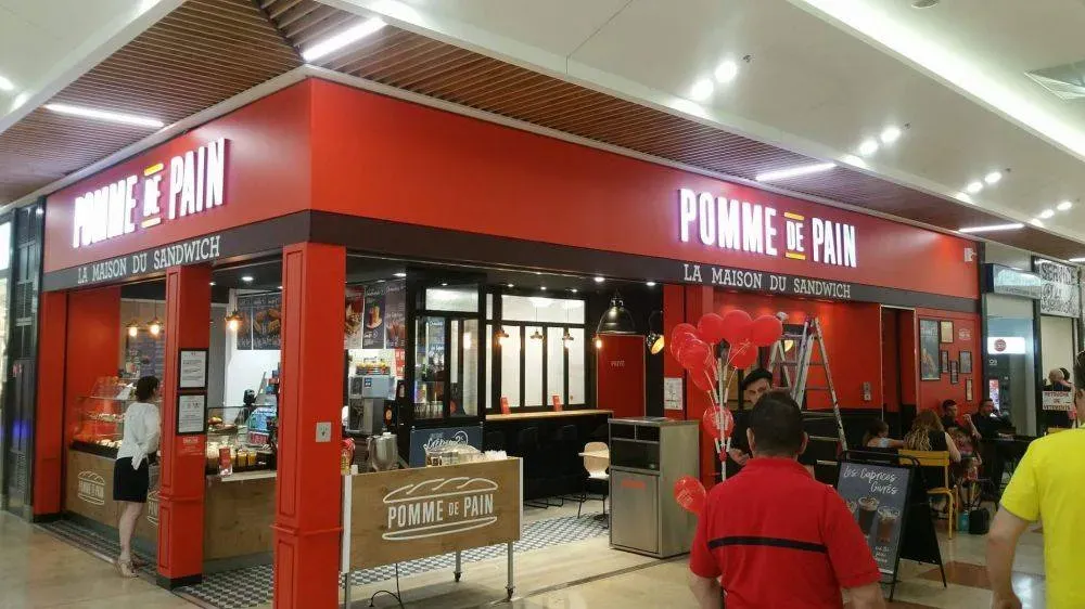 enseignes magasins et restaurants (106)