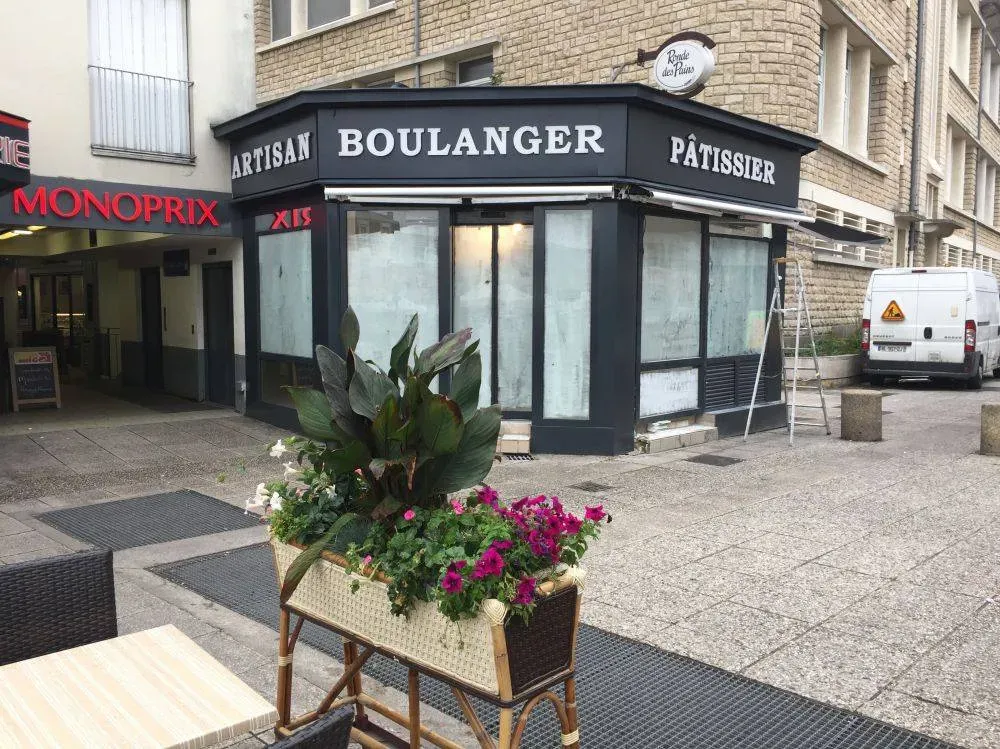 enseignes magasins et restaurants (177)