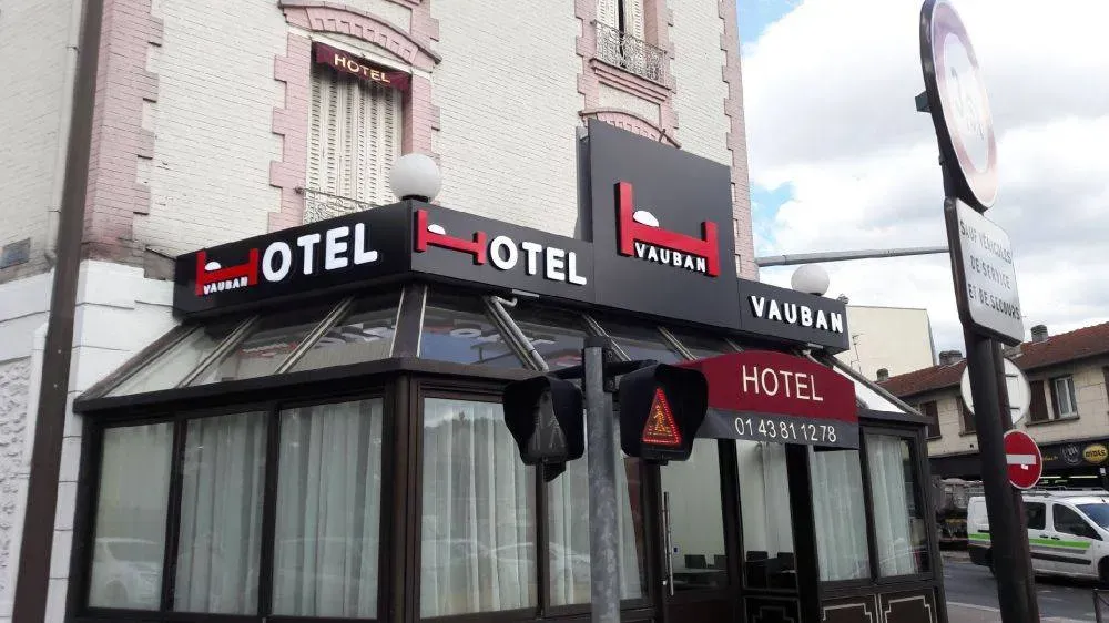 enseignes magasins et restaurants (101)