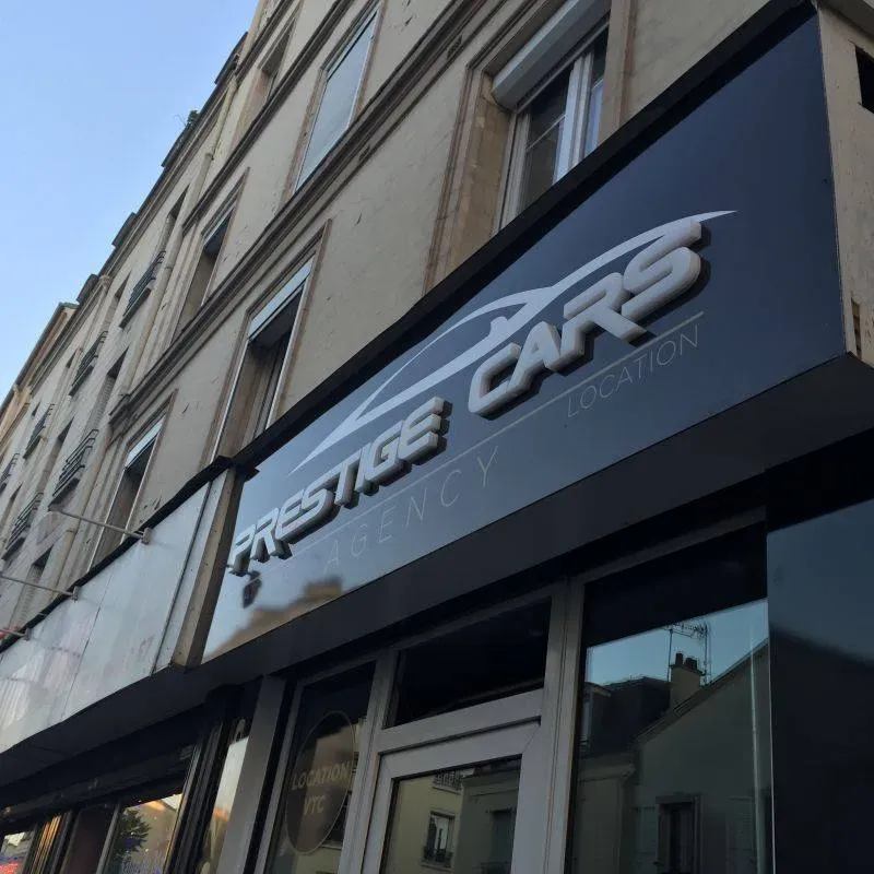 enseignes magasins et restaurants (137)